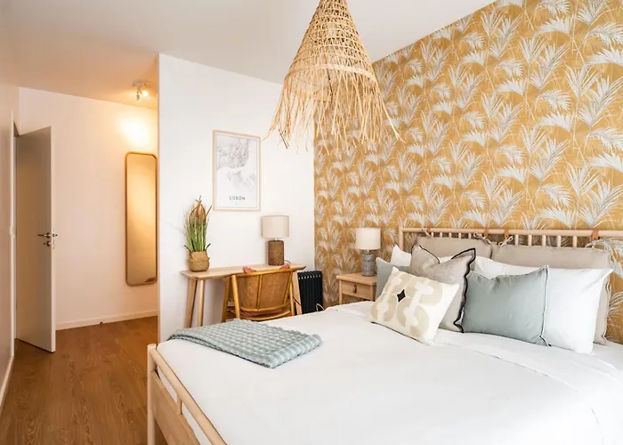 Akicity Entrecampos Elderberry Lisboa