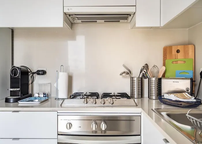 Akicity Entrecampos Elderberry * リスボン